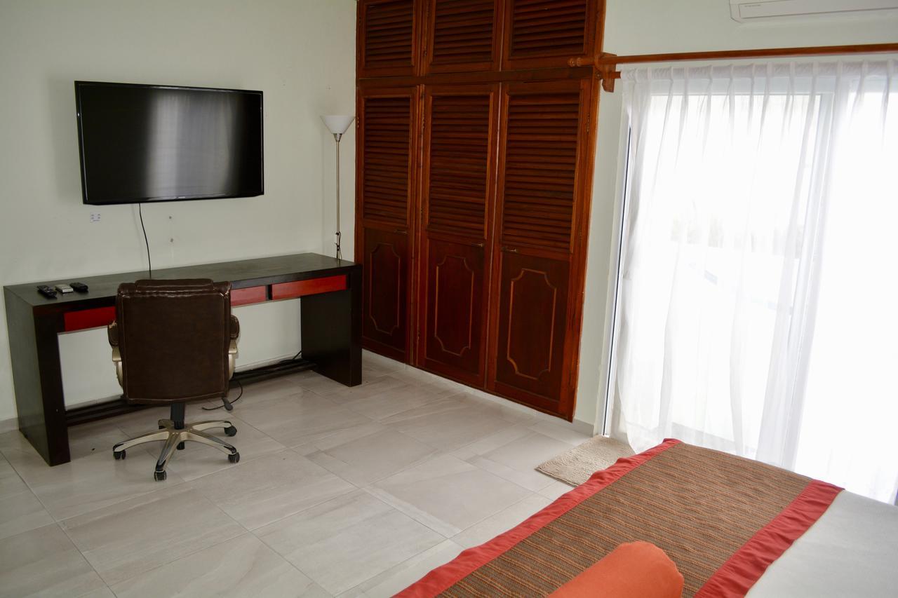 Suites Sanrey Puerto Morelos Exterior foto